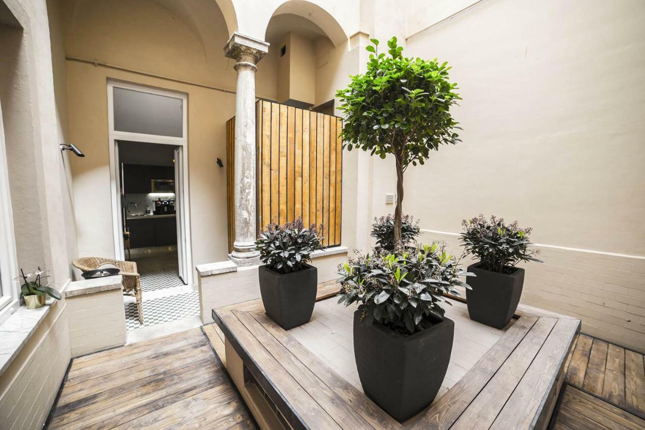 Suitelifetrevi Rome Exterior photo
